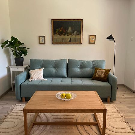 Jo Hely Apartment Balatonalmádi Екстериор снимка