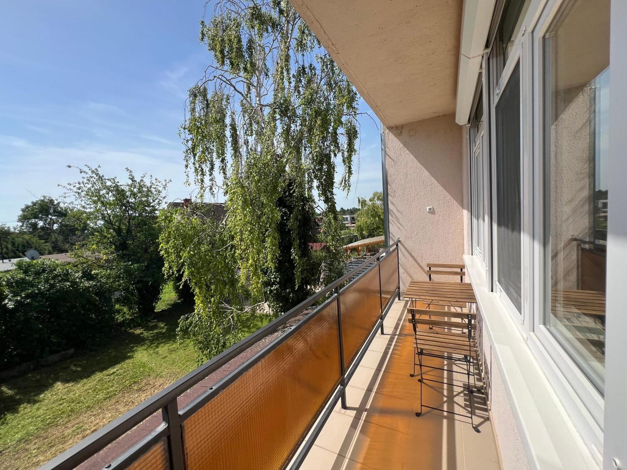 Jo Hely Apartment Balatonalmádi Екстериор снимка